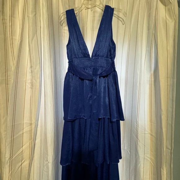 Lulus royal blue tiered dress - Picture 3 of 6